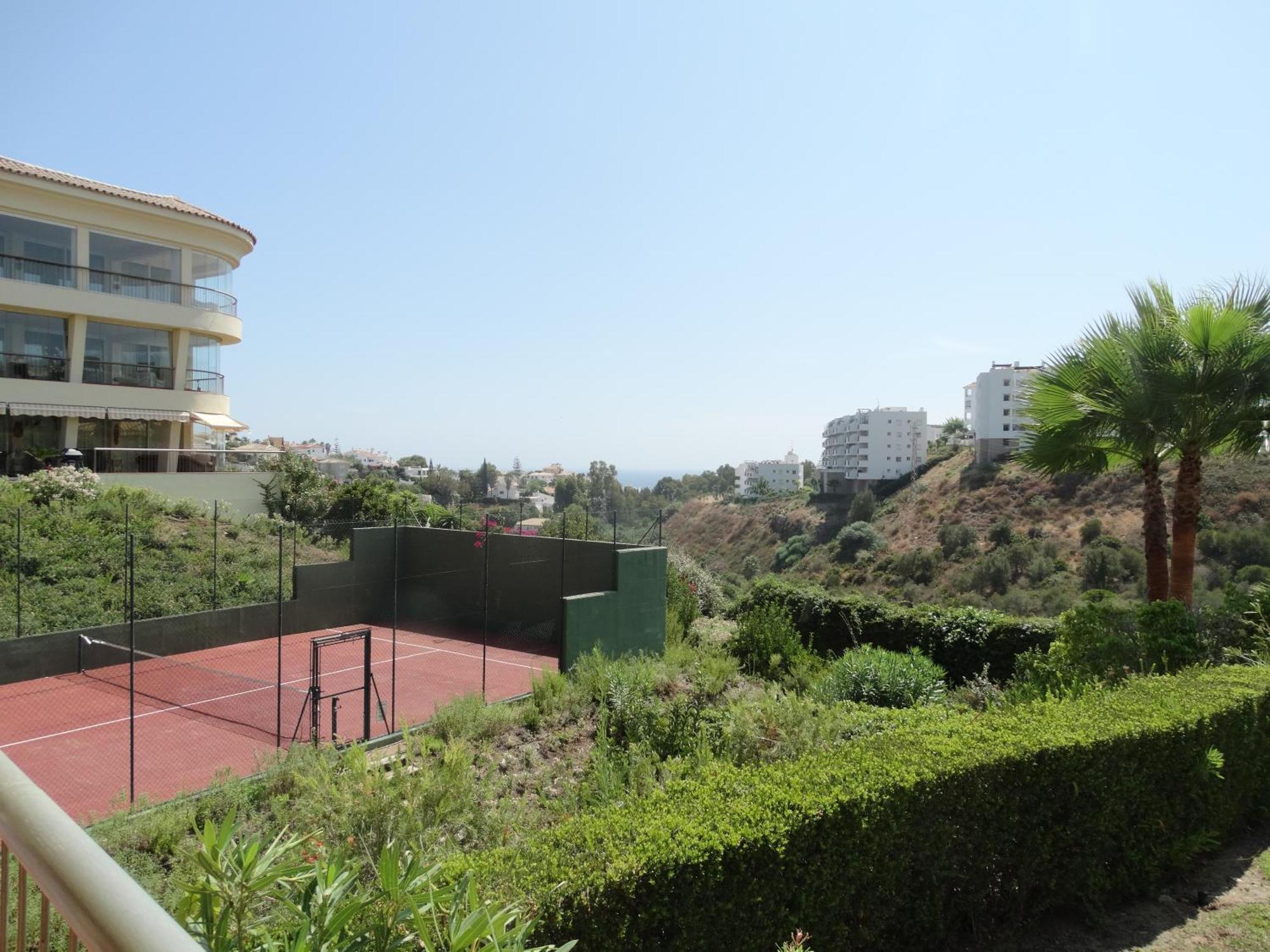 Luxury Ground Floor Apartment Mijas Costa Malaga Exterior photo